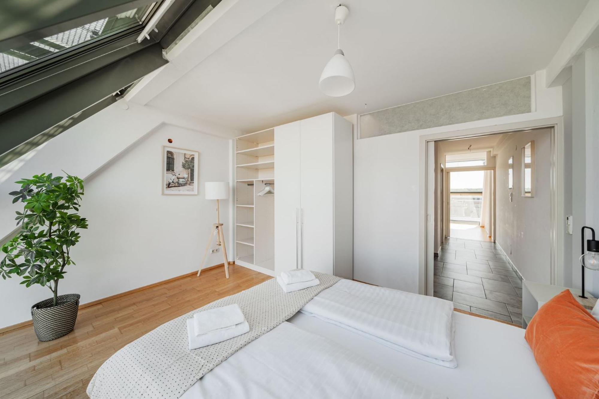 Apartments Next To Schoenbrunn - Free Parking !!! ウィーン エクステリア 写真